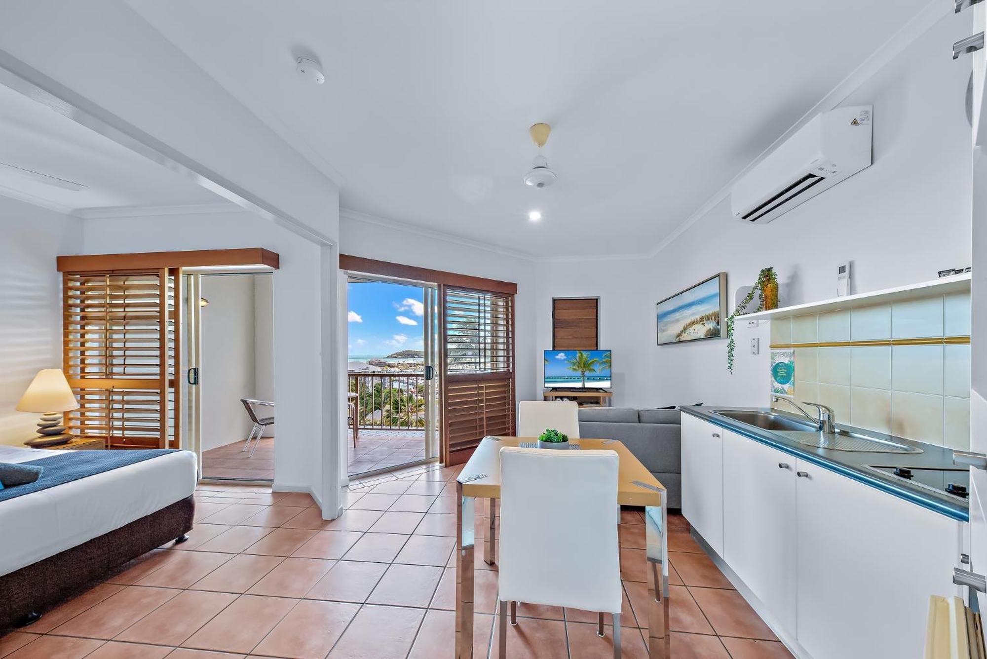Spa Haven 17B Ocean View Airlie Beach Exterior foto